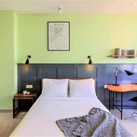 Bare Chic - Bare Boutique Stays Хошимин Экстерьер фото
