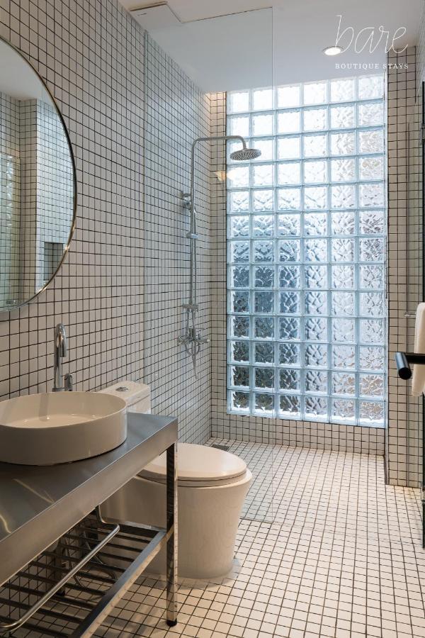 Bare Chic - Bare Boutique Stays Хошимин Экстерьер фото